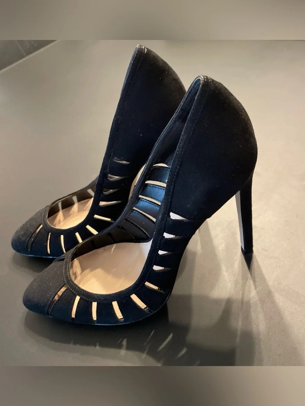 Zara Woman CutOuts Stilettos Sz 7.5 Black Faux Suede Sleek Baddie Coquette Girl